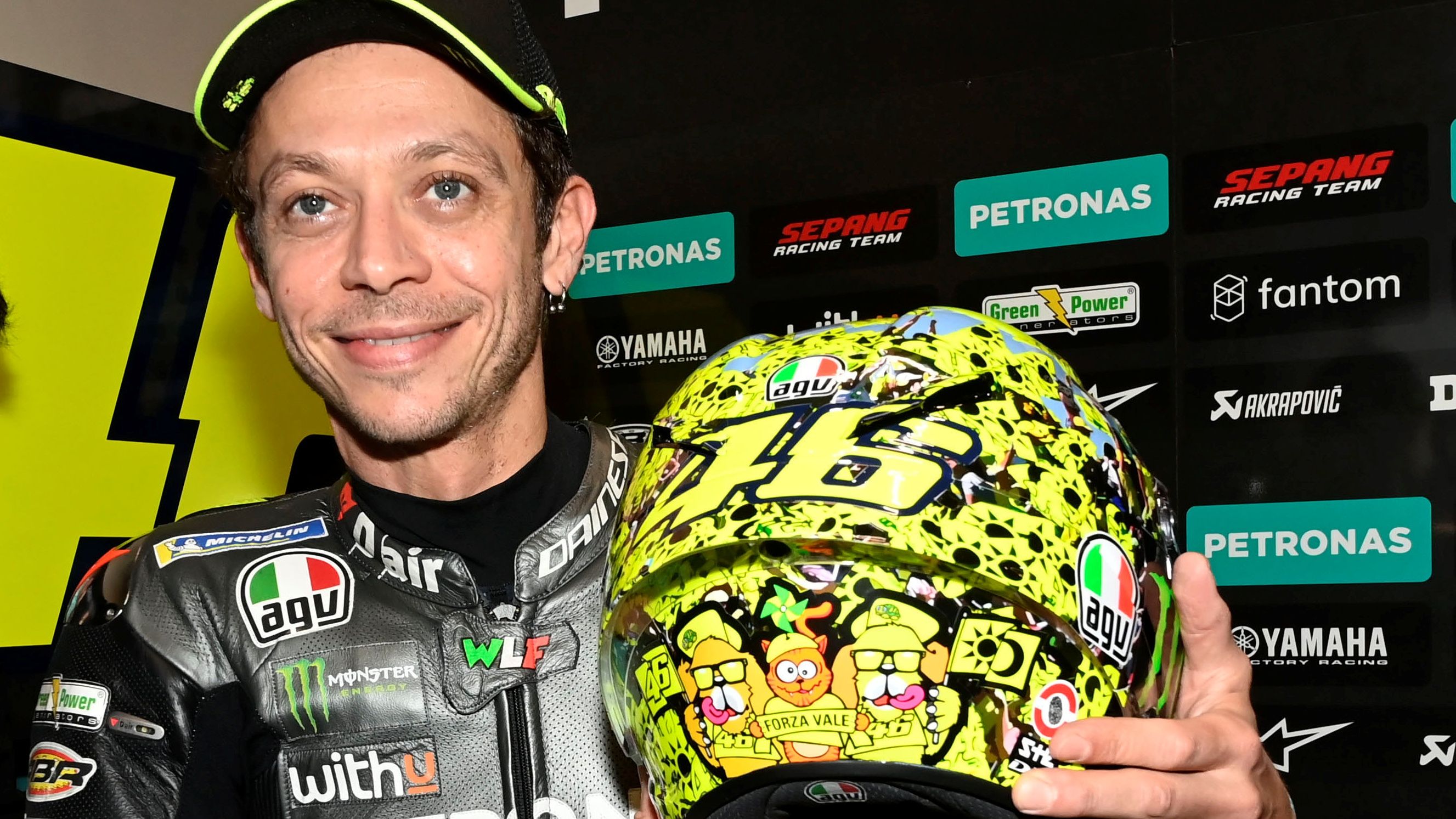 Valentino Rossi, muy cerca de ser piloto oficial de coches