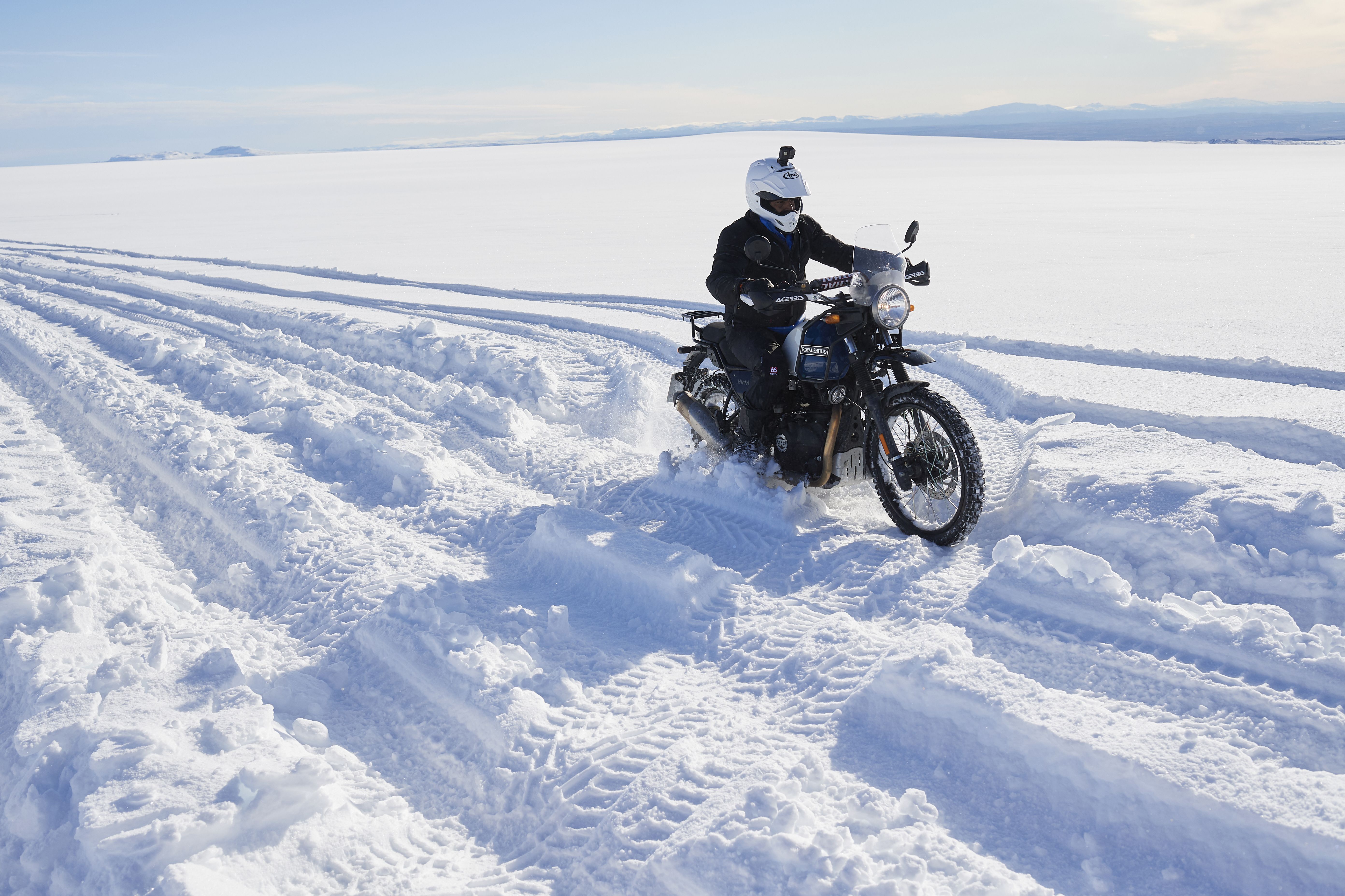 90º al Sur, Aventura en el Polo de Royal Enfield