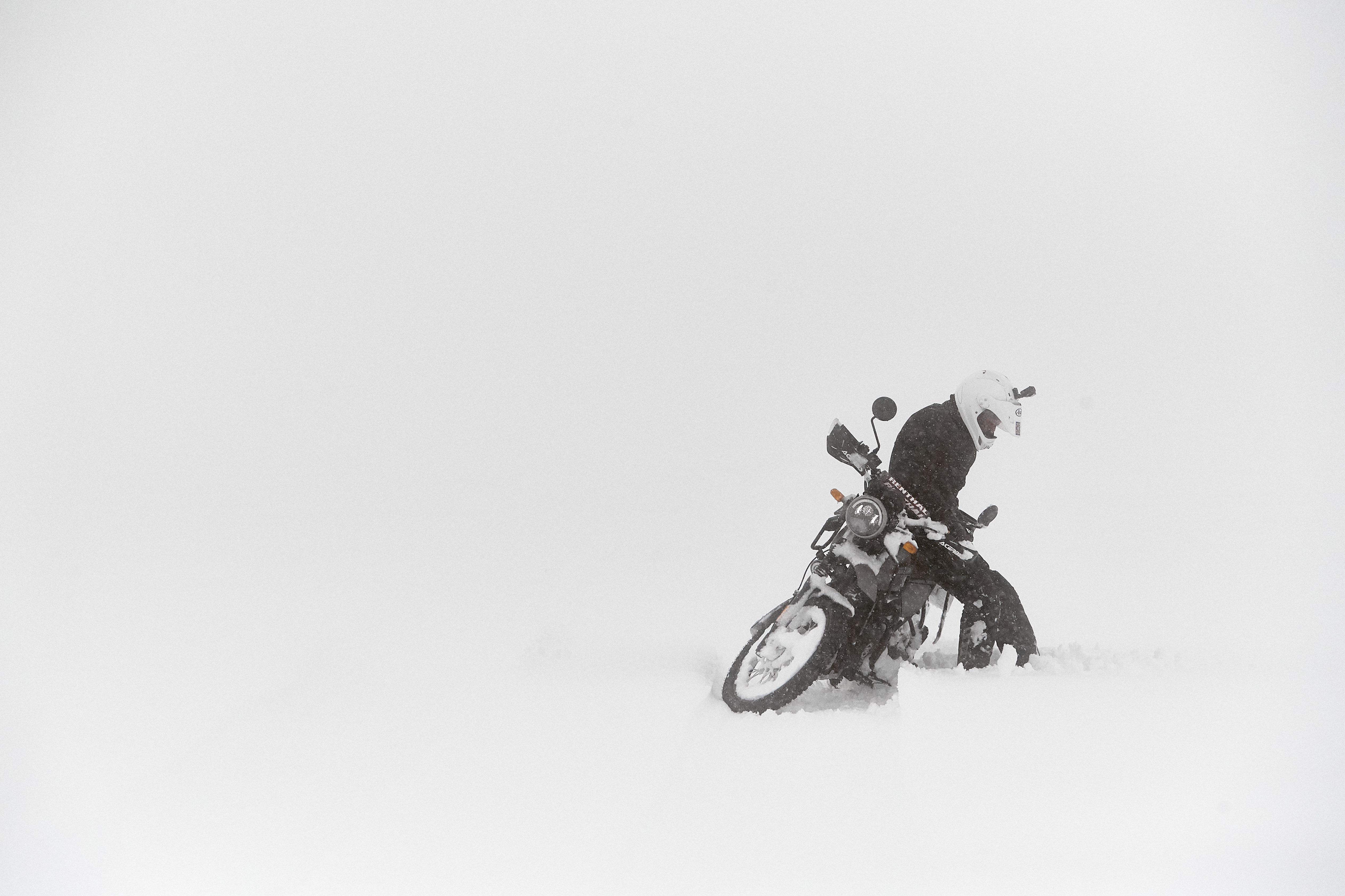 90º al Sur, Aventura en el Polo de Royal Enfield