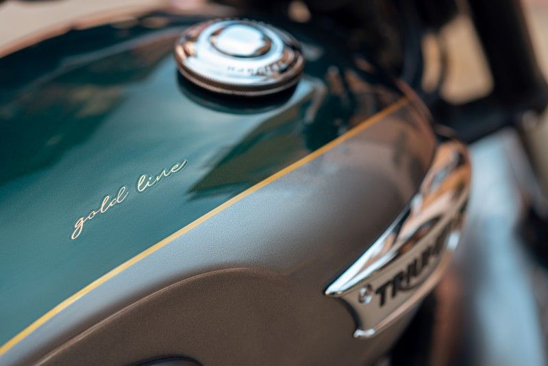 Triumph GoldLine 05