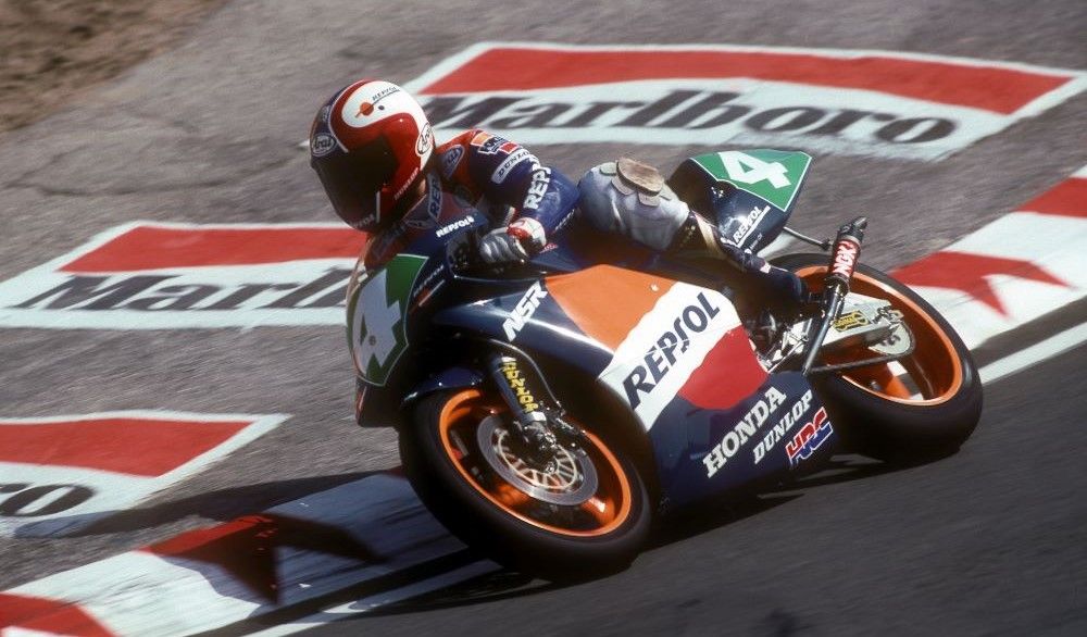Carlos Cardus en el GP de Estados Unidos de 1990. Fuente: Gold & Goose.