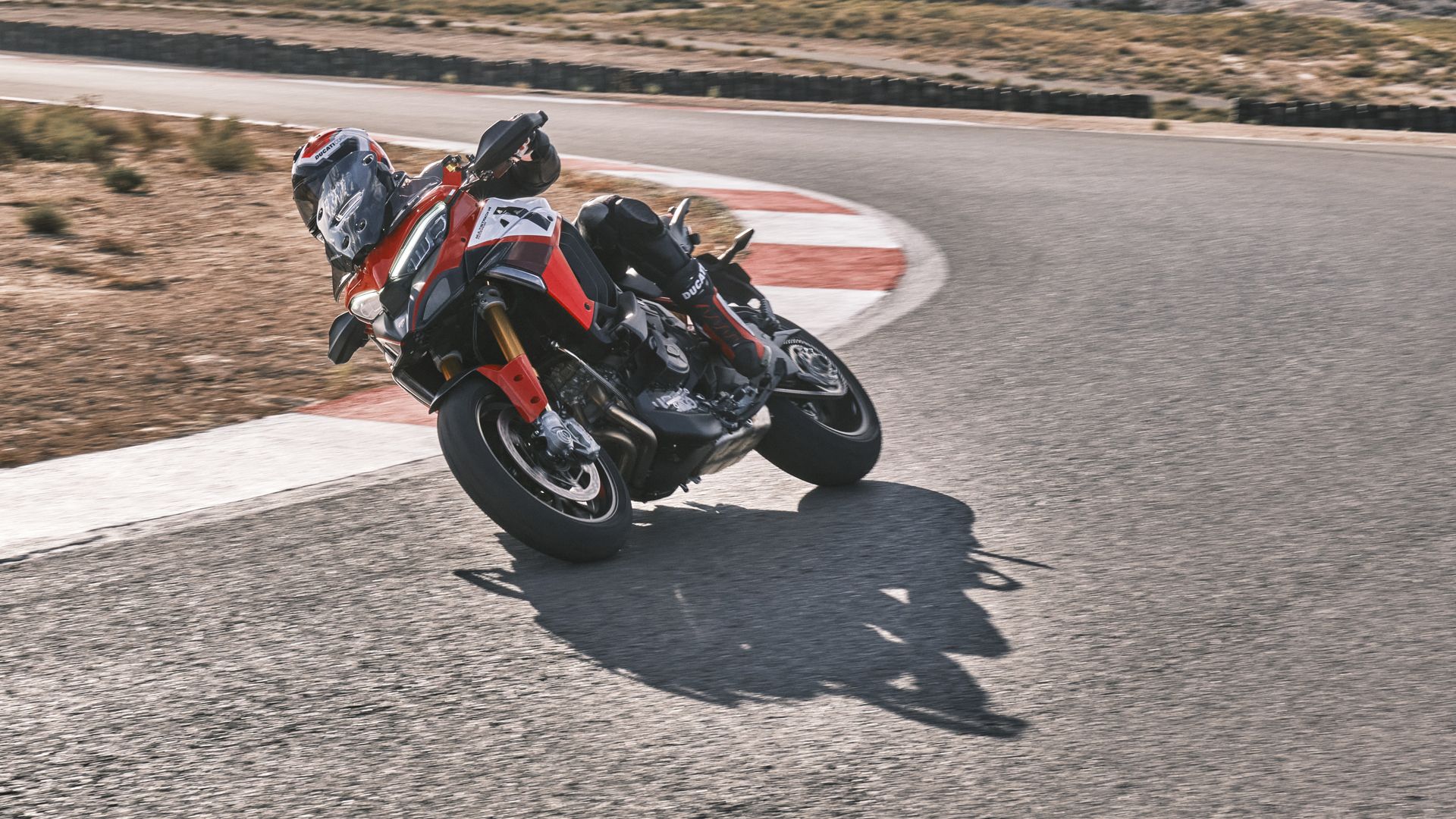 Ducati Multistrada Pikes Peak 2022 Accion (8)