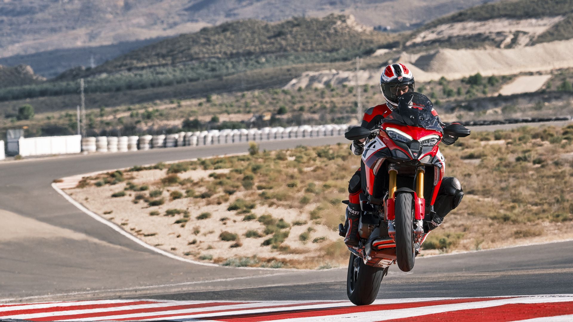 Ducati Multistrada Pikes Peak 2022 Accion (14)