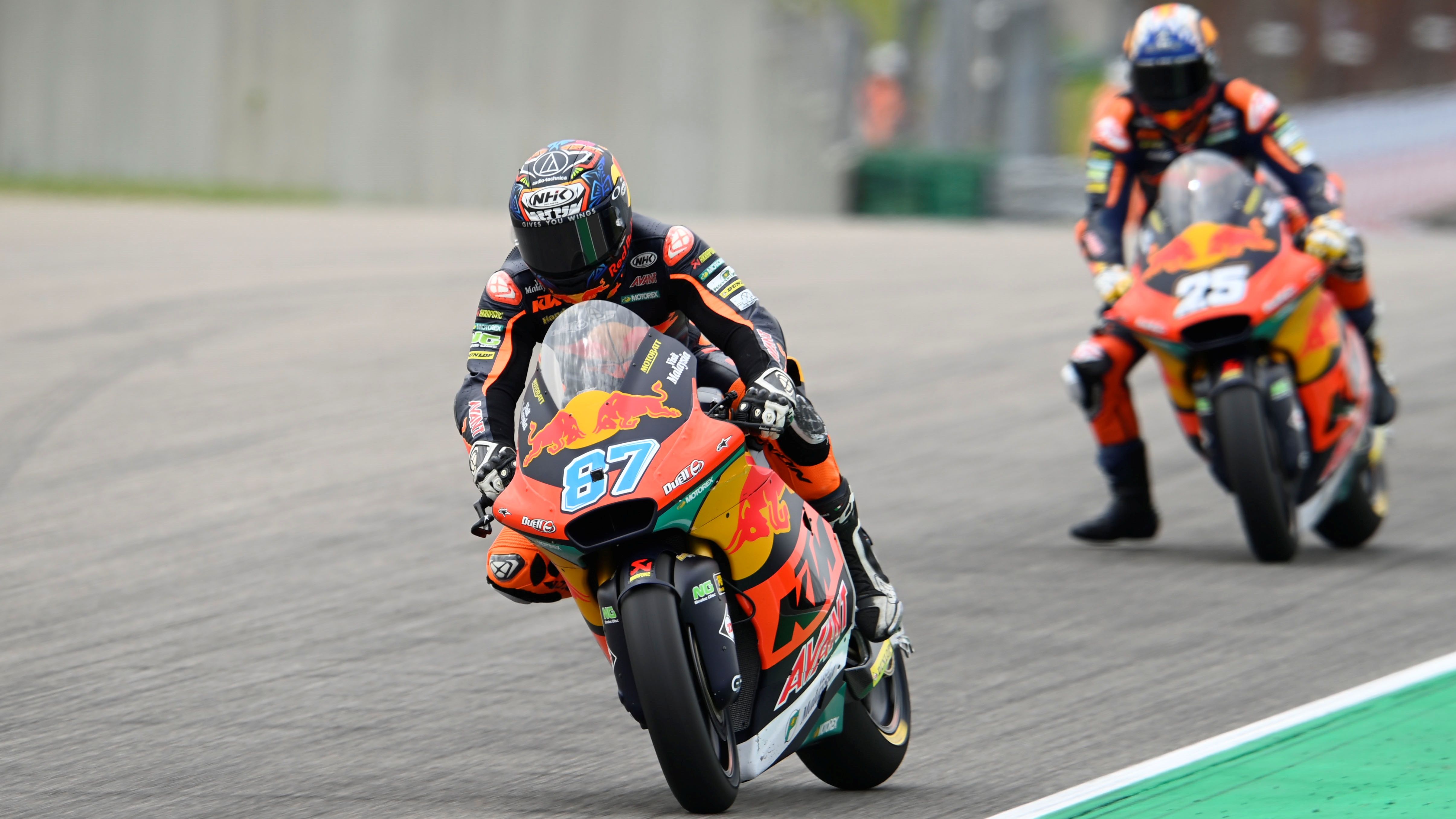 Remy Gardner puede ser campeón de Moto2 2021 en Portimao si no lo evita Raúl Fernández