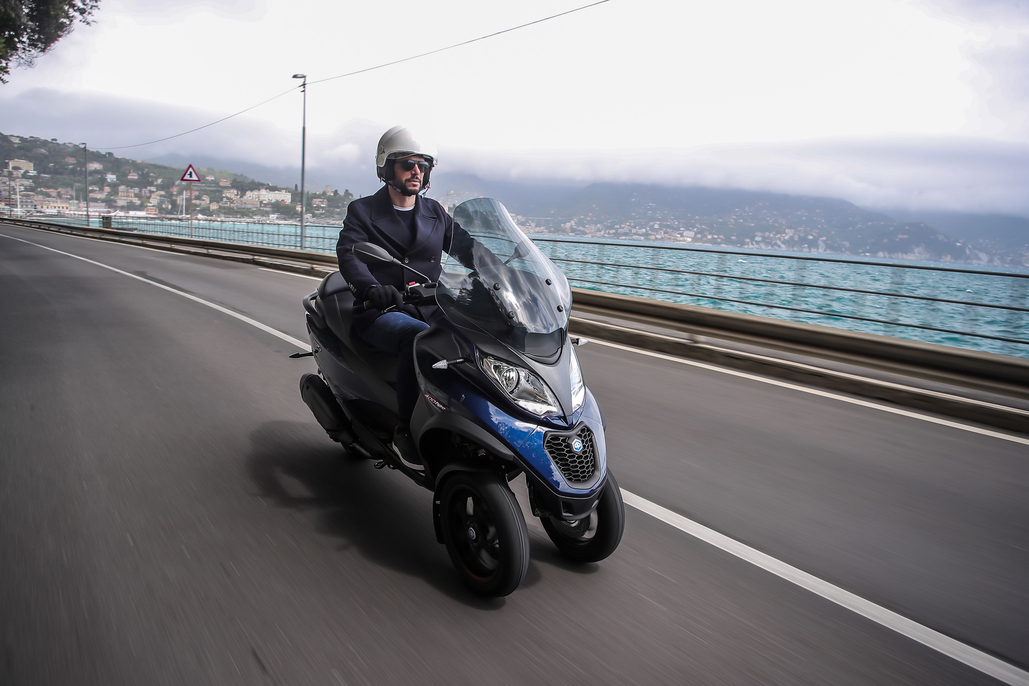 Piaggio y Autoliv se únen para desarrollar un airbag para moto y scooter.