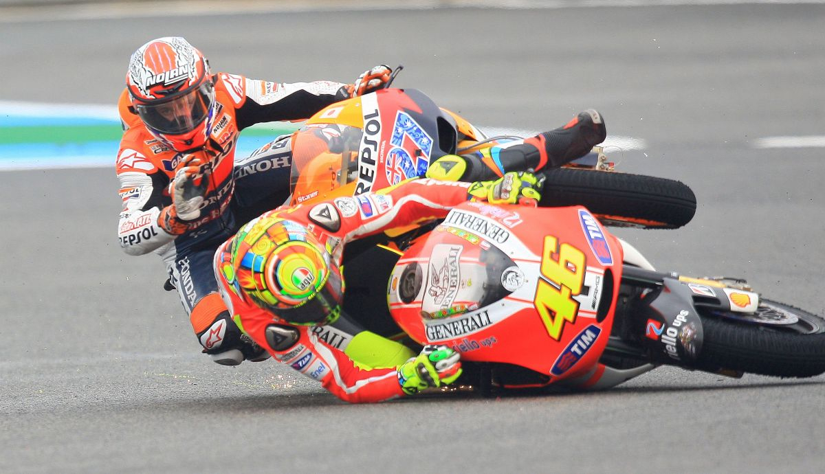 casey stoner valentino rossi jerez 2011 casey stoner valentino rossi jerez 2011