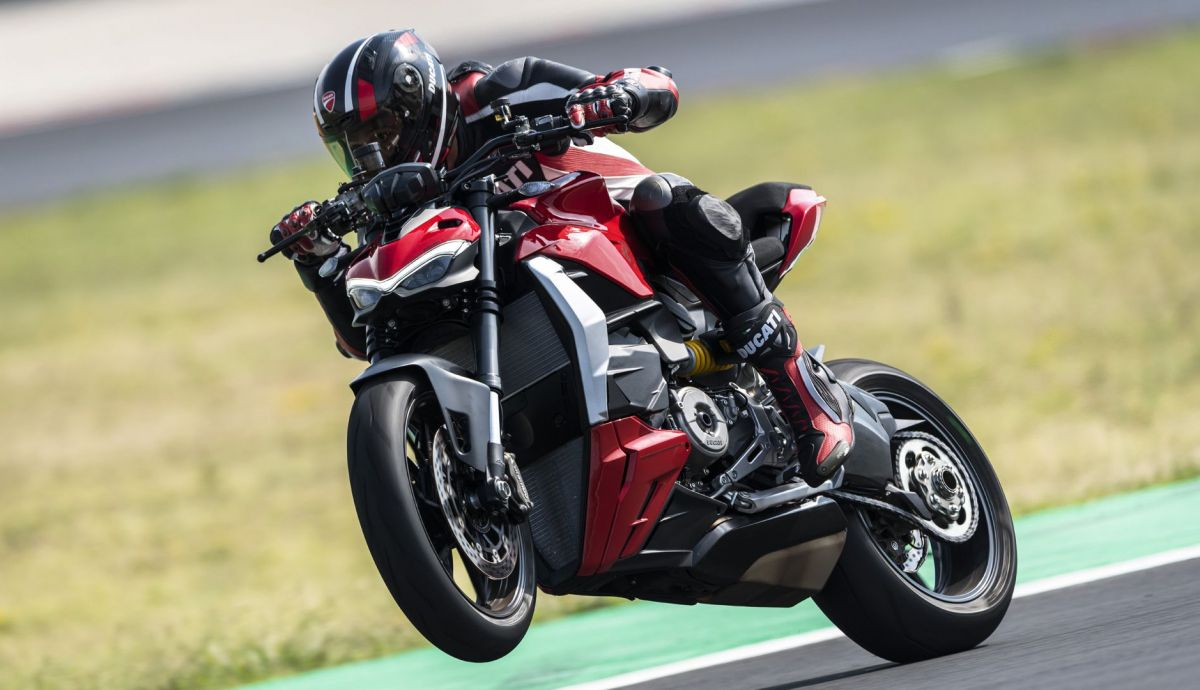 Ducati Streetfighet V2 2022 (5) Ducati Streetfighet V2 2022 (5)
