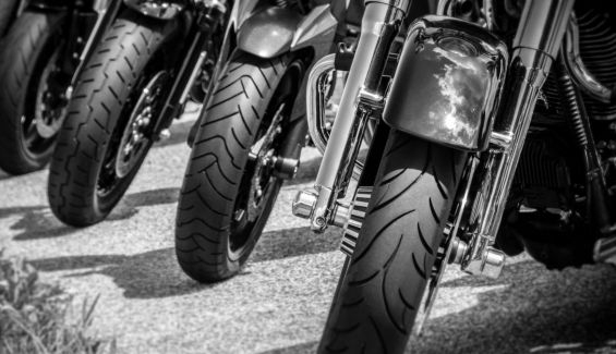 ¿Cómo elegir entre las mejores cubiertas para motos?