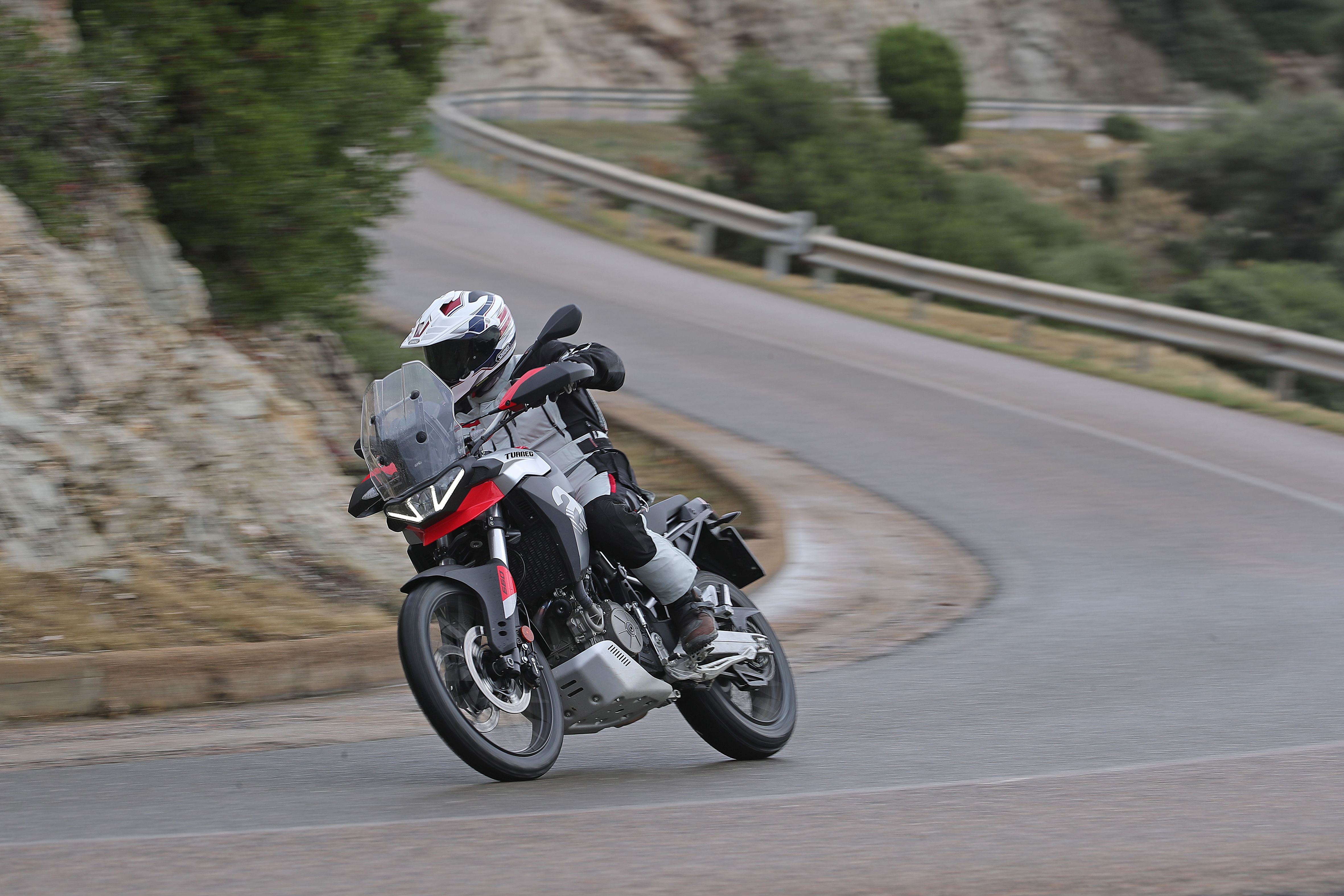 Aprilia Tuareg 660