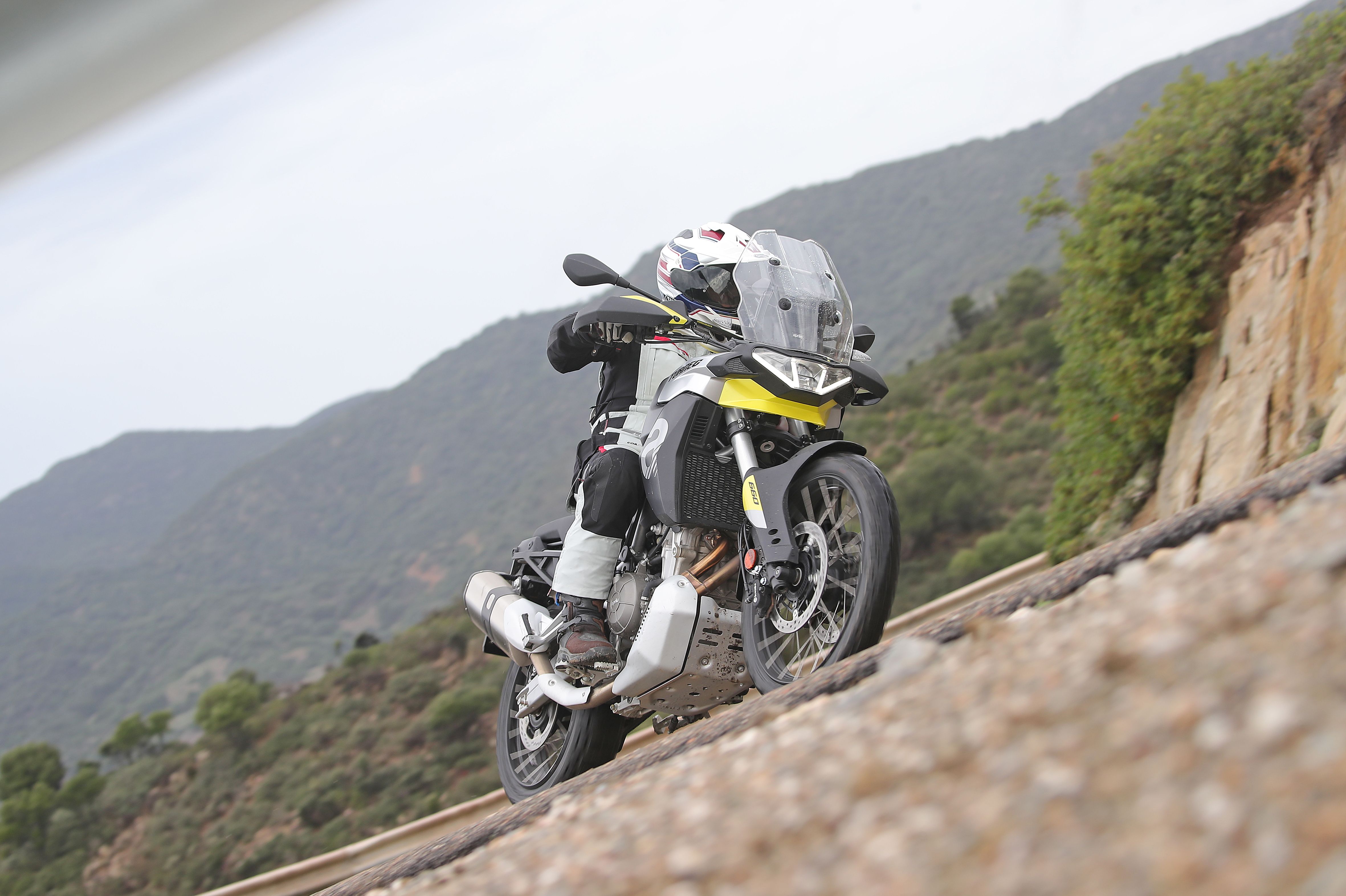 Aprilia Tuareg 660