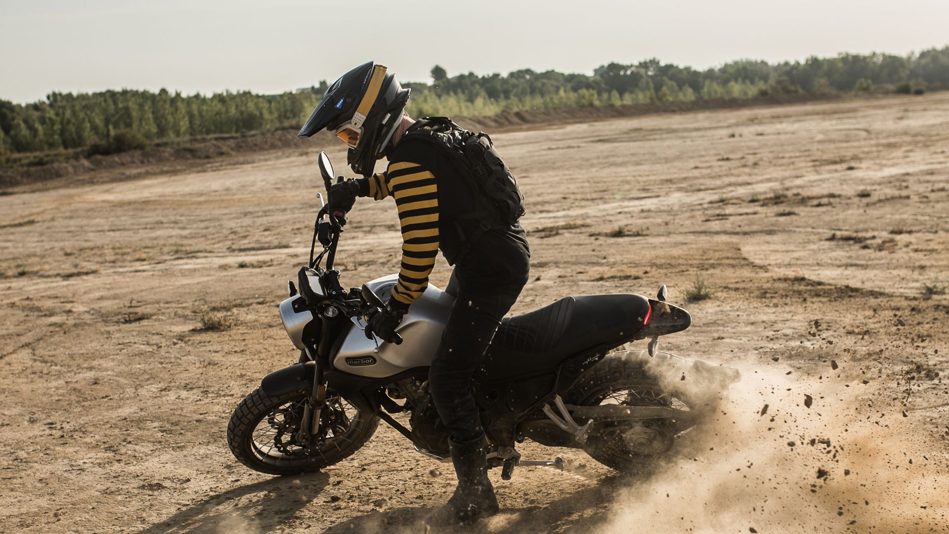 Macbor Eight Mile 500 Scrambler Accion (26)