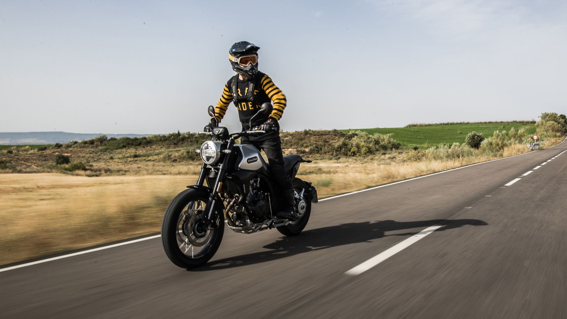 Macbor Eight Mile 500 Scrambler Accion (35)