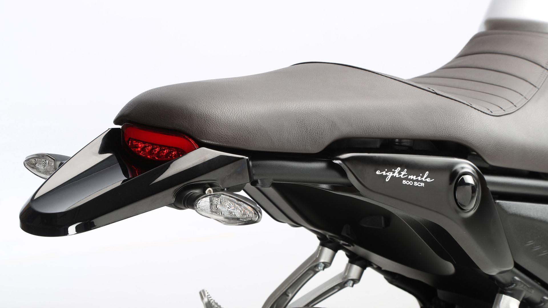 Macbor eight mile 500 scrambler detalles (19)