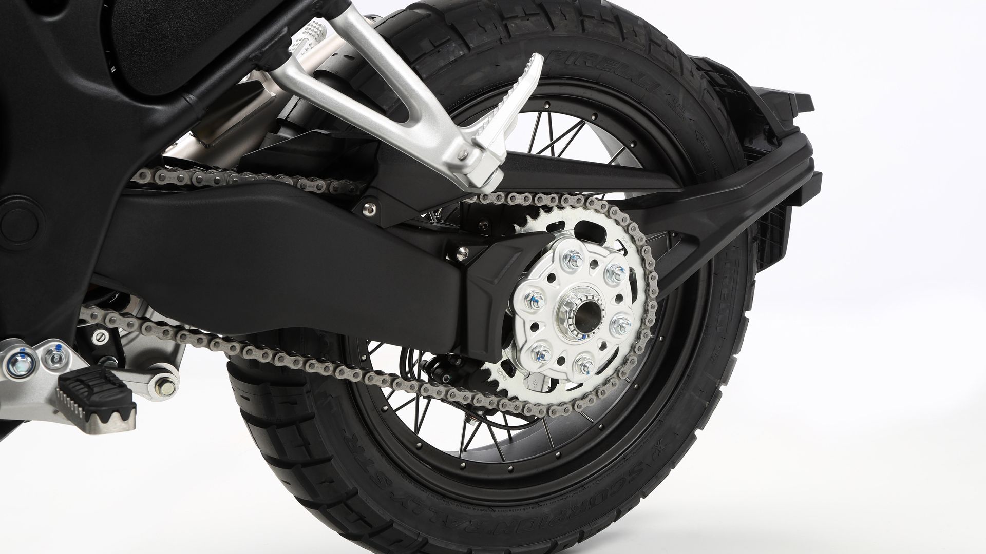 Macbor eight mile 500 scrambler detalles (24)