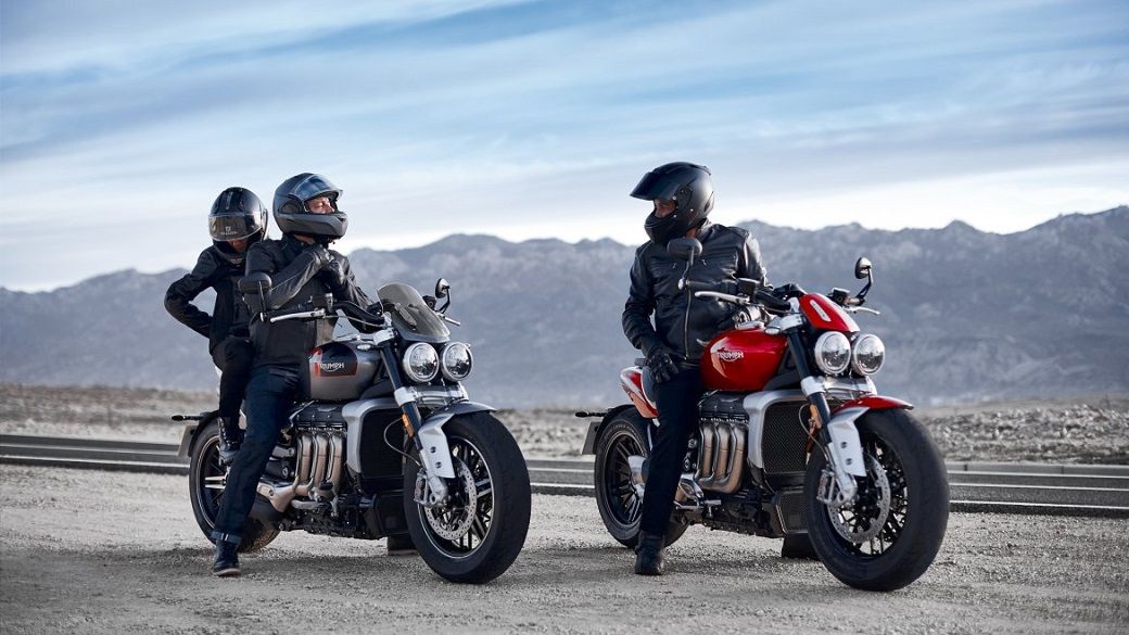 Motos Triumph con neumáticos de Avon. Fuente: Avon Tyres