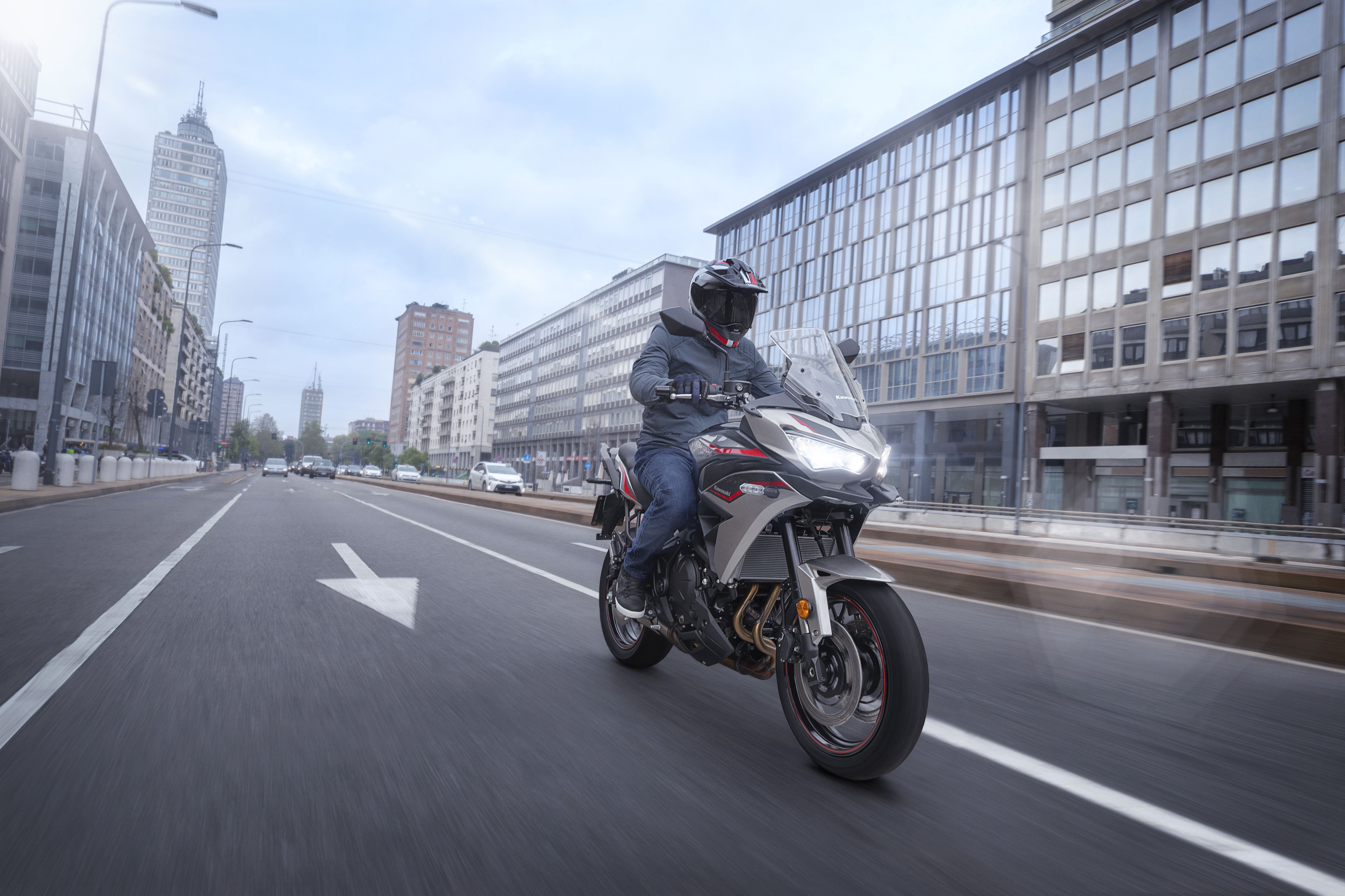 Kawasaki Versys 650 2022.