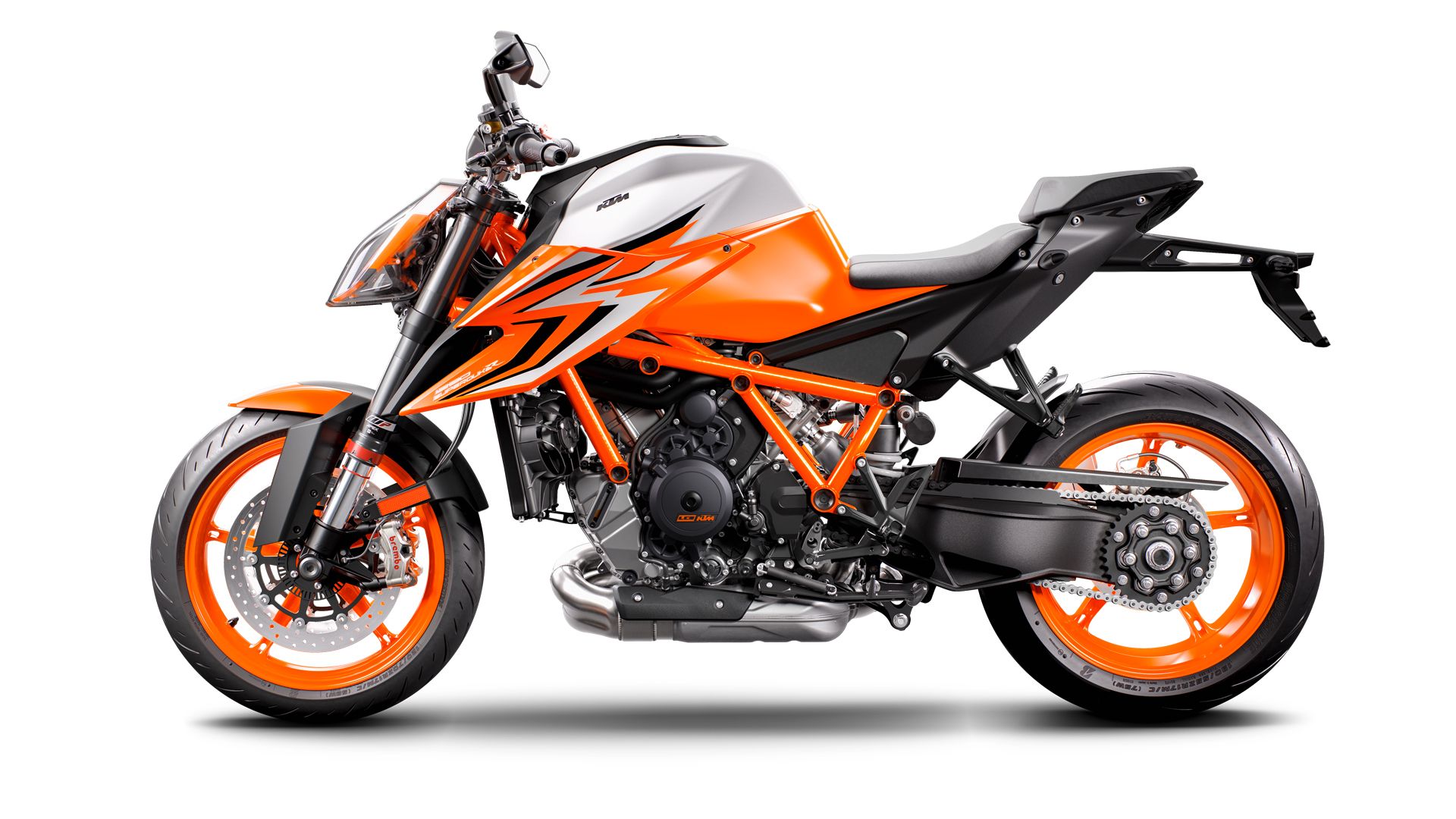 KTM 1290 SUPER DUKE R 2022 Estudio (3)