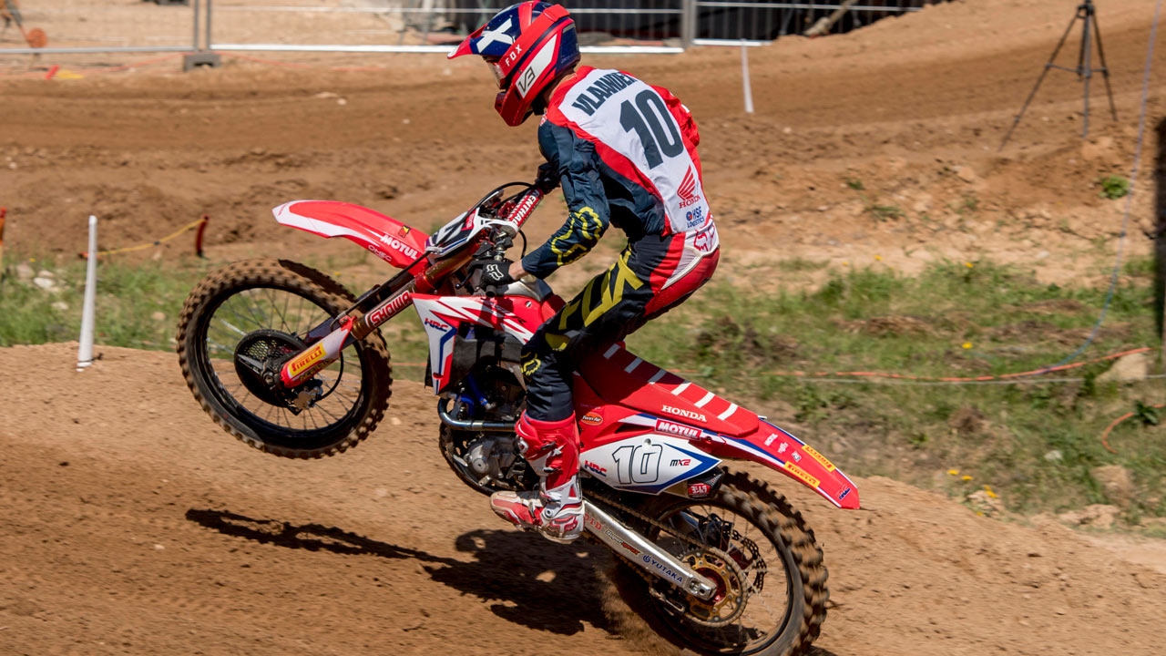 Triunfo de Thomas Kjer Olsen en el Gran Premio de MX2 de Letonia