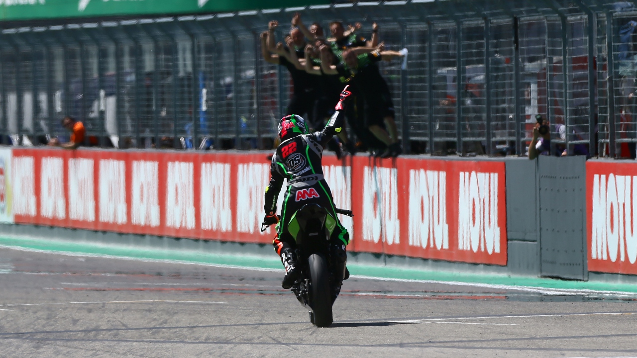 Imola se rinde ante tres mitos: Jonathan Rea, Kenan Sofuoglu y Ana Carrasco