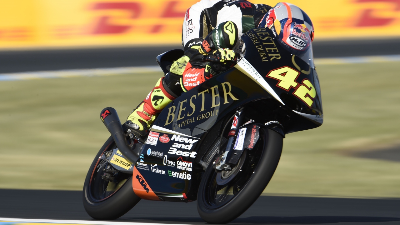 Albert Arenas se lleva el triunfo en Moto3 en el festival de sanciones de Le Mans