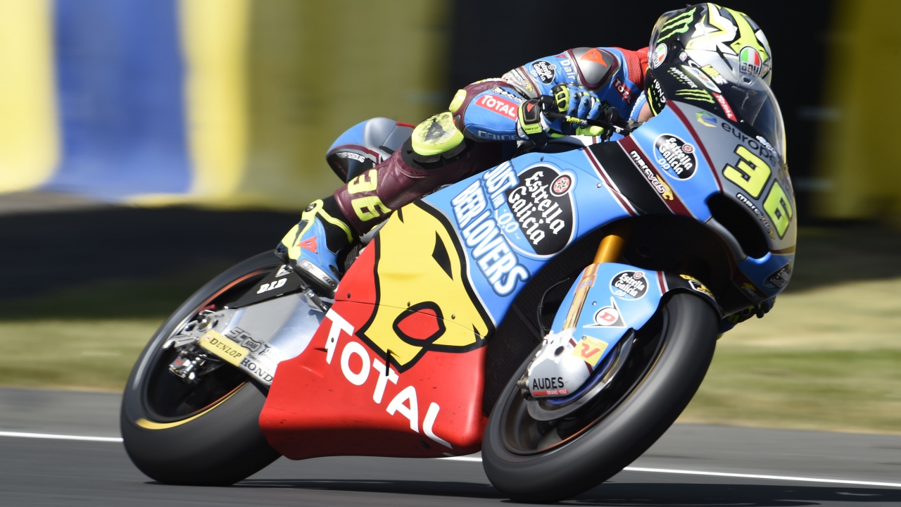 Pecco Bagnaia bate a Álex Márquez en Le Mans y Joan Mir se estrena en el podio de Moto2