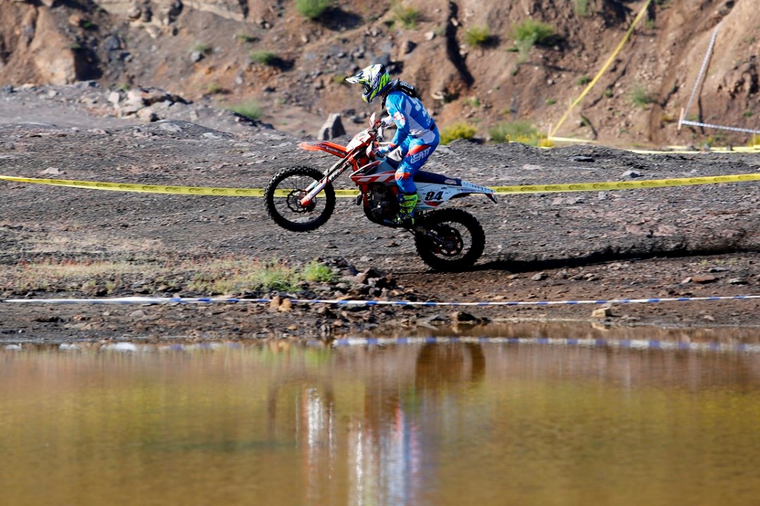 Josep García consigue su segundo doblete del año en el Nacional de Enduro celebrado en León 