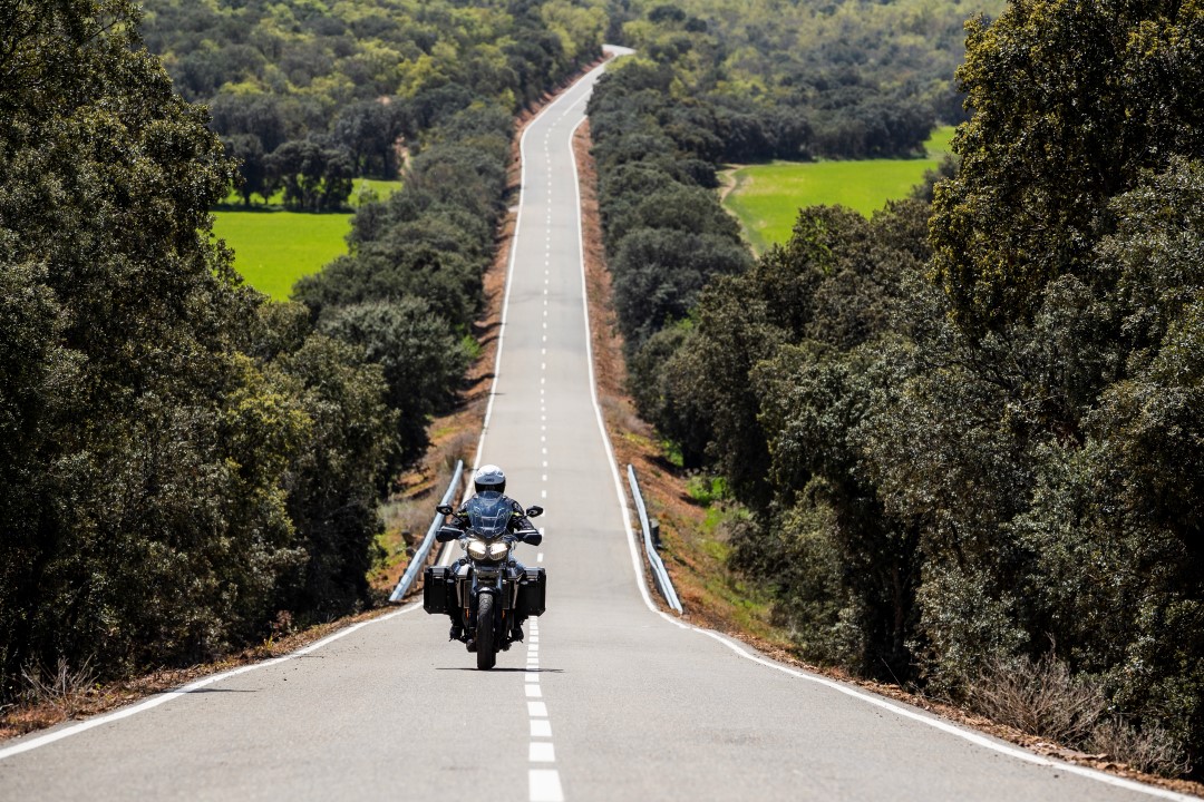 Ruta en moto por los viñedos manchegos con Ruralka