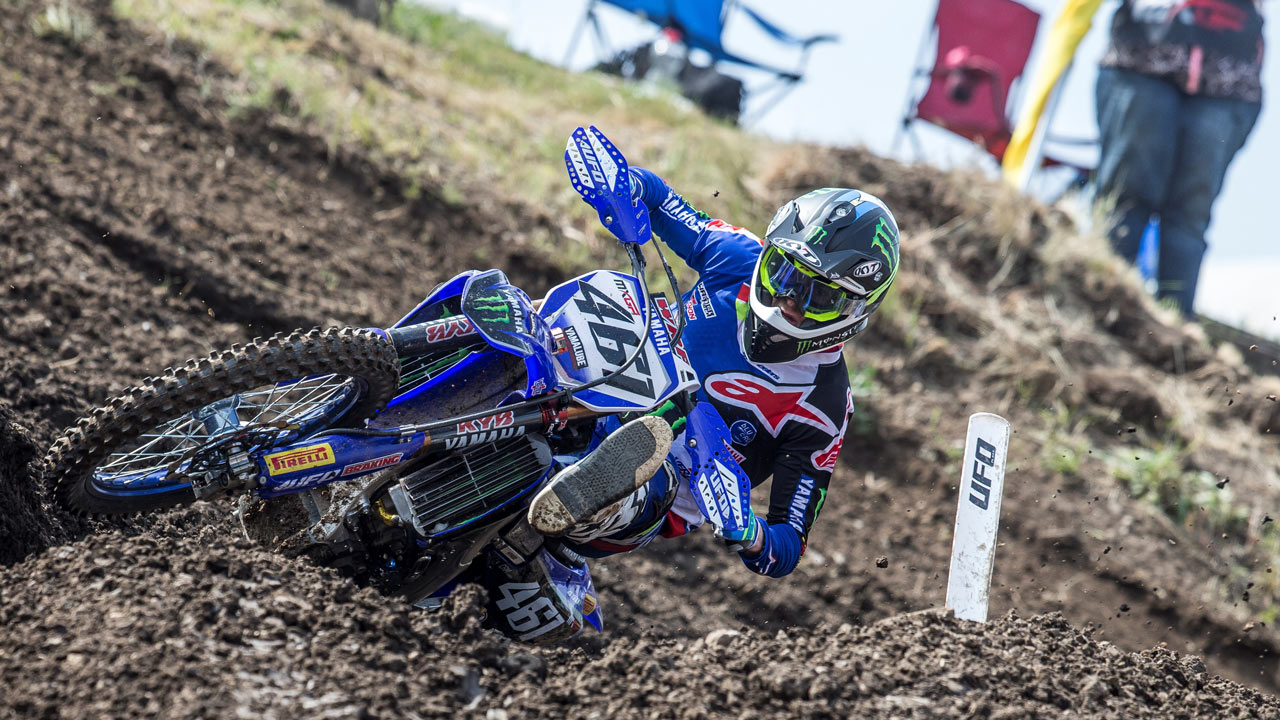 Jeffrey Herlings y Pauls Jonass reafirman su liderato en MXGP