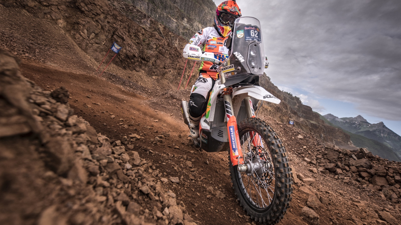 Un minuto de enduro extremo con Laia Sanz, que buscará hacer historia en 2019