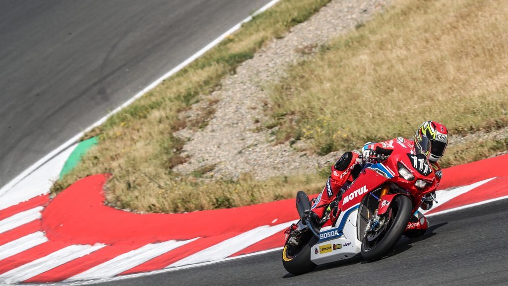8 horas Oschersleben 2018: horarios, TV, links, favoritos y lista de inscritos