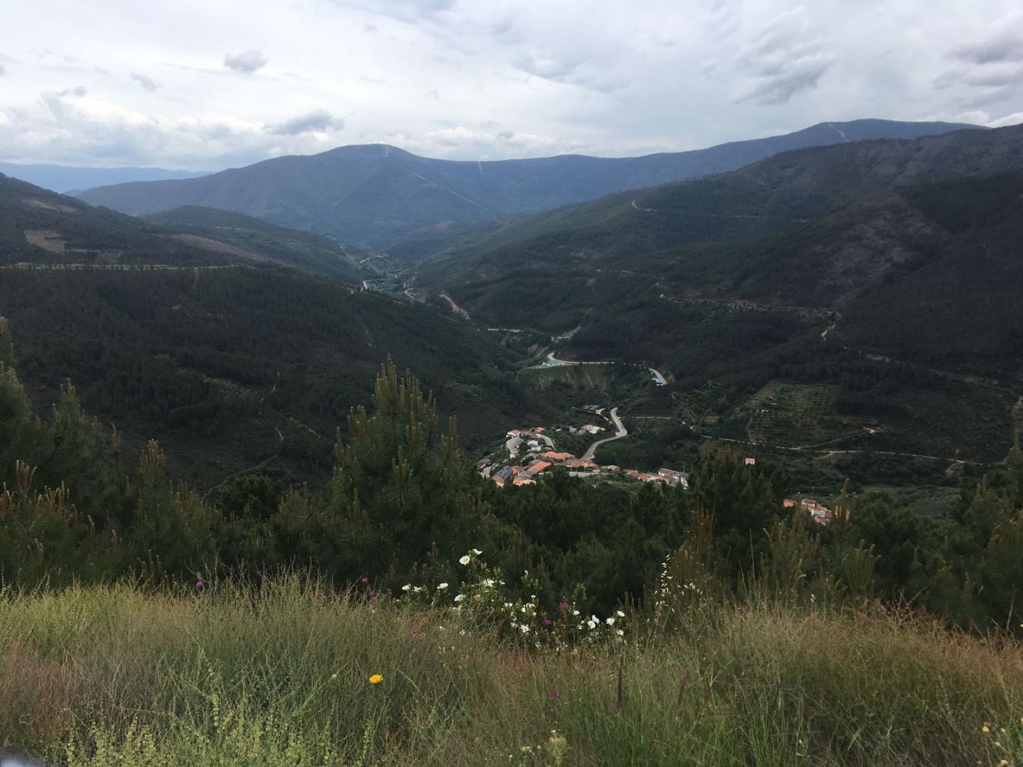 Sierra de Gredos, 700 km en moto, guiado por un roadbook... Así es MOTOCICLISMO Rally