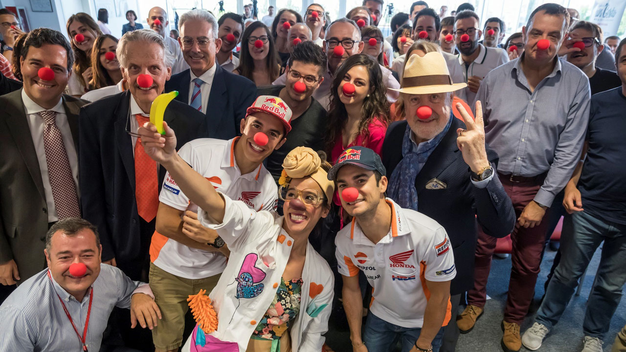 Márquez y Pedrosa apadrinan la campaña “El Valor de un Gesto