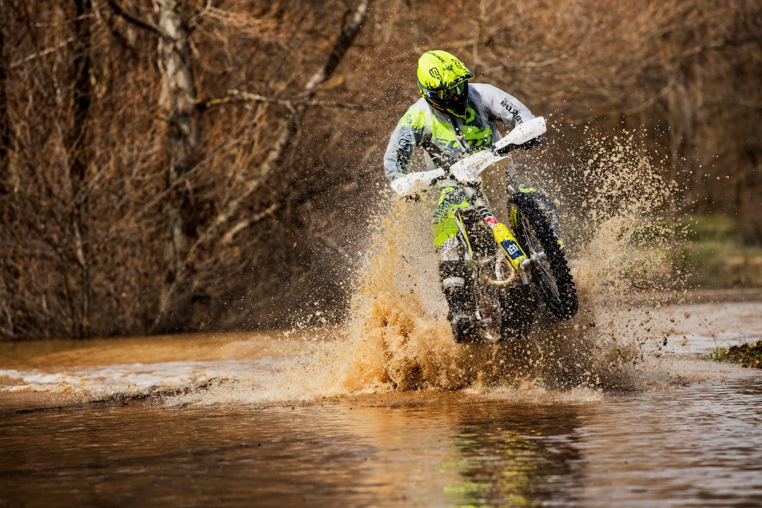 Husqvarna FE 501: multiusos 5 en 1 