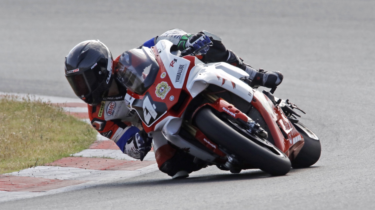 Kawasaki Català se lleva la victoria en las 24 horas de Catalunya 2018