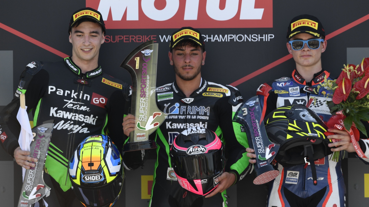 Jonathan Rea, el aburrimiento y la bendición de la parrilla invertida