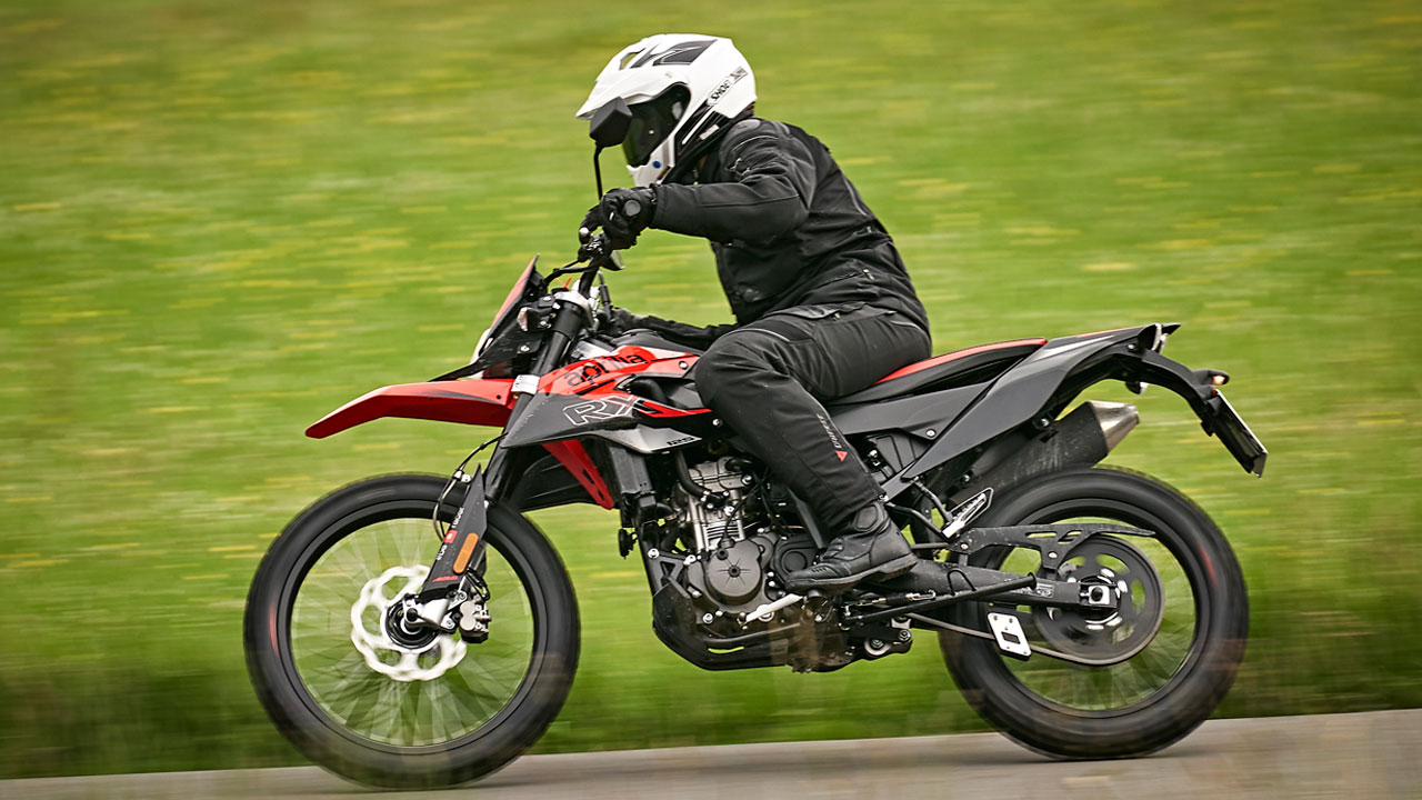 Aprilia RX Y SX 125: prueba, ficha técnica y primeras impresiones
