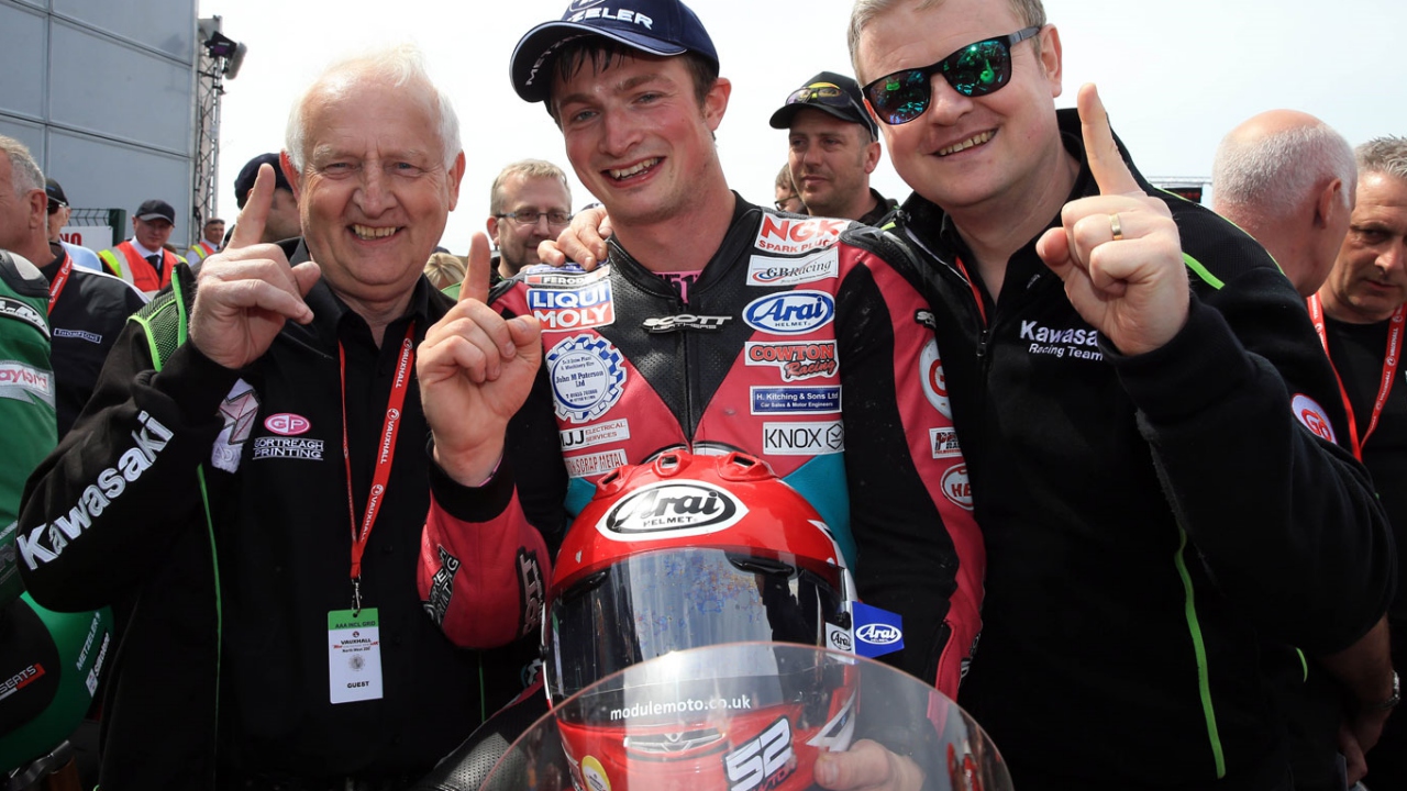 James Cowton fallece en un accidente múltiple en la Southern 100 de lsla de Man