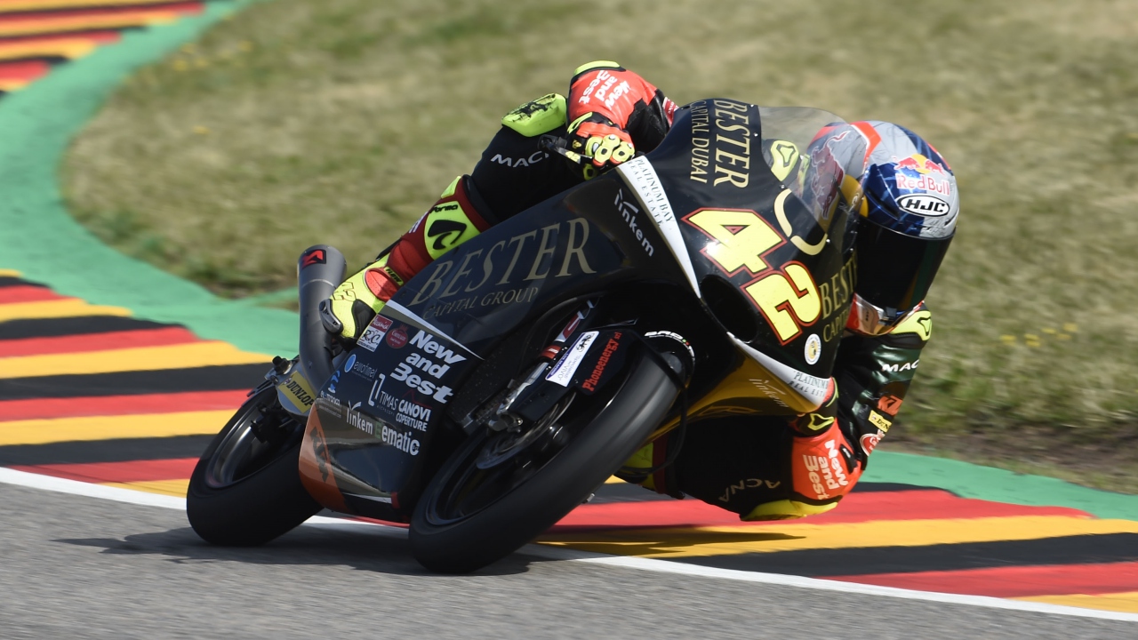 Jorge Martín da otra lección de poderío en Sachsenring y amplía su liderato en Moto3