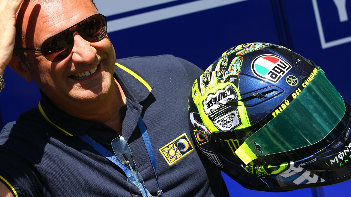 Valentino Rossi y Aldo Drudi presentan el póster del GP de San Marino