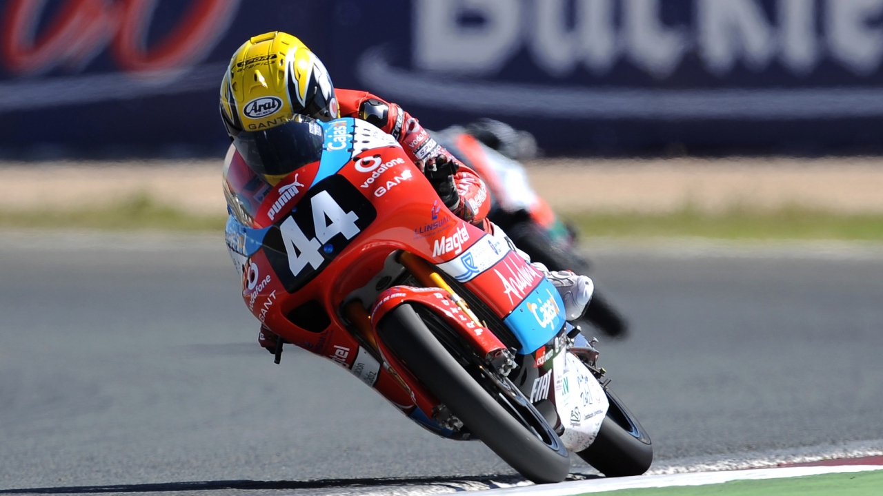 Pecco Bagnaia, Miguel Oliveira, dos vías paralelas y una única estación final