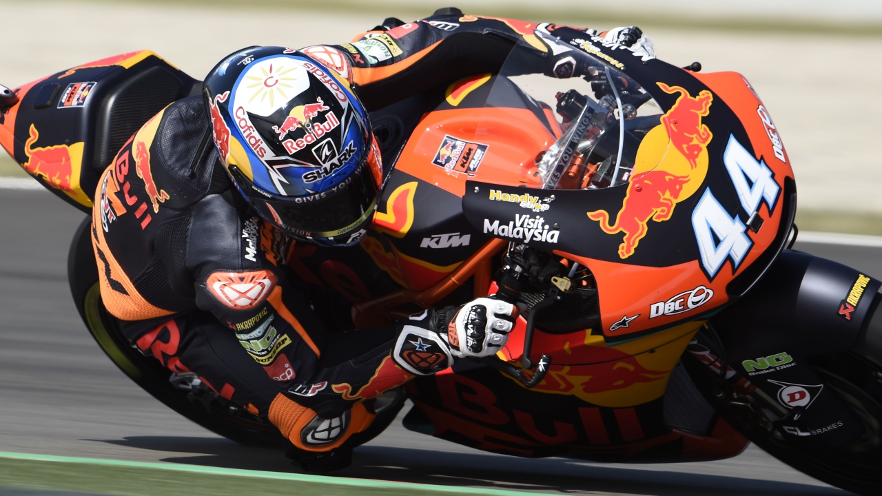 Pecco Bagnaia, Miguel Oliveira, dos vías paralelas y una única estación final