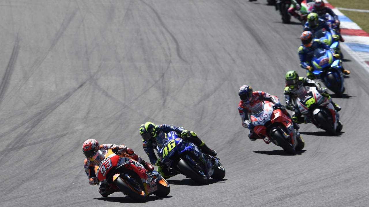 MotoGP 2018 vive cuatro luchas que prometen llegar hasta el final