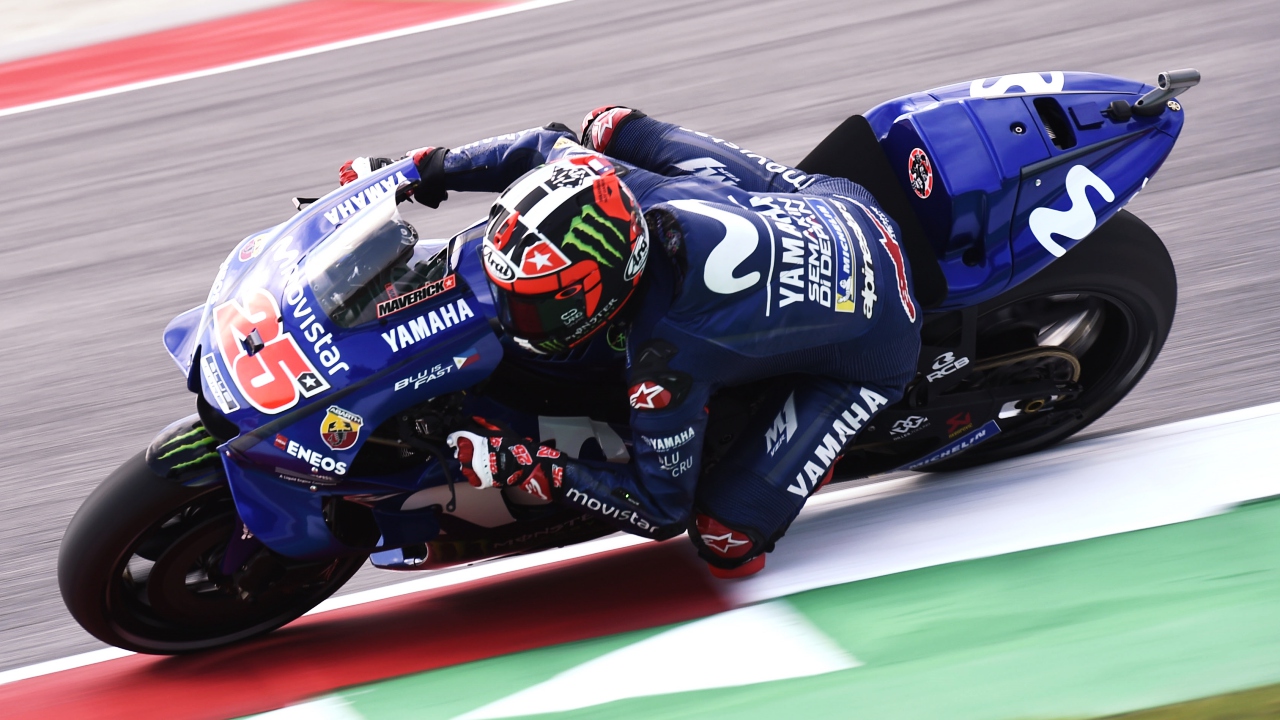 Jorge Lorenzo firma una pole de récord en Misano con Marc Márquez quinto tras caerse