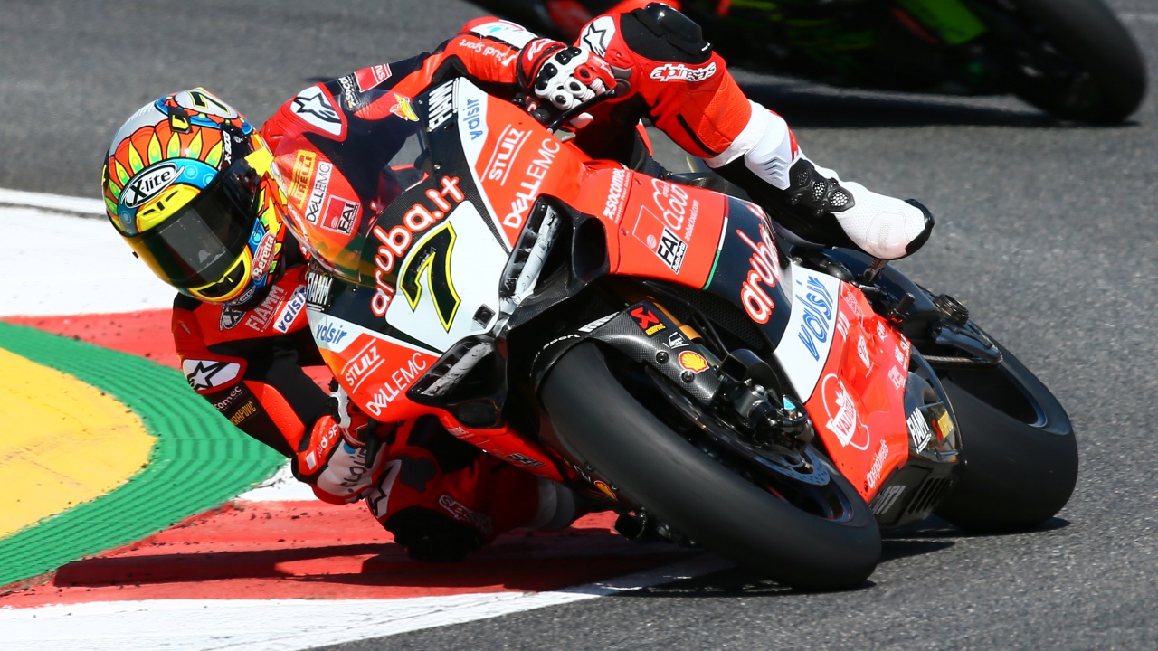 Jonathan Rea se supera a sí mismo y certifica un nuevo doblete en Portimao