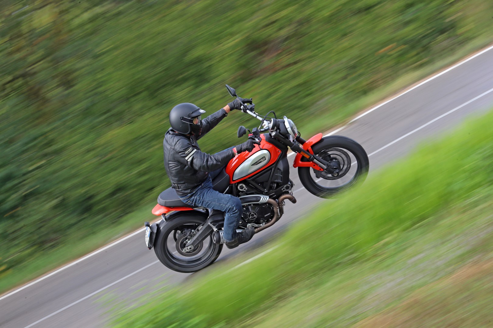Ducati Scrambler Icon 2019: prueba, ficha técnica, precio y primeras impresiones