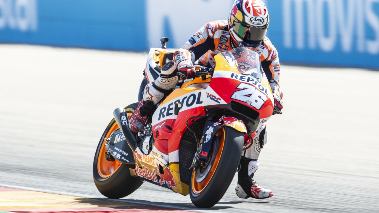 Marc Márquez derrota a Andrea Dovizioso en un duelo colosal de MotoGP en Aragón