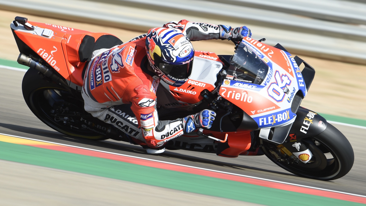 Marc Márquez derrota a Andrea Dovizioso en un duelo colosal de MotoGP en Aragón