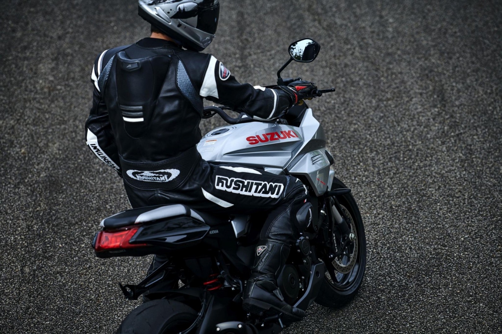 Suzuki Katana 2019, ha vuelto la revolución de los 80