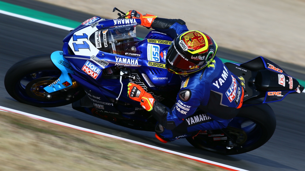 Jules Cluzel vence a Sandro Cortese y deja el Mundial de Supersport 2018 entre ambos