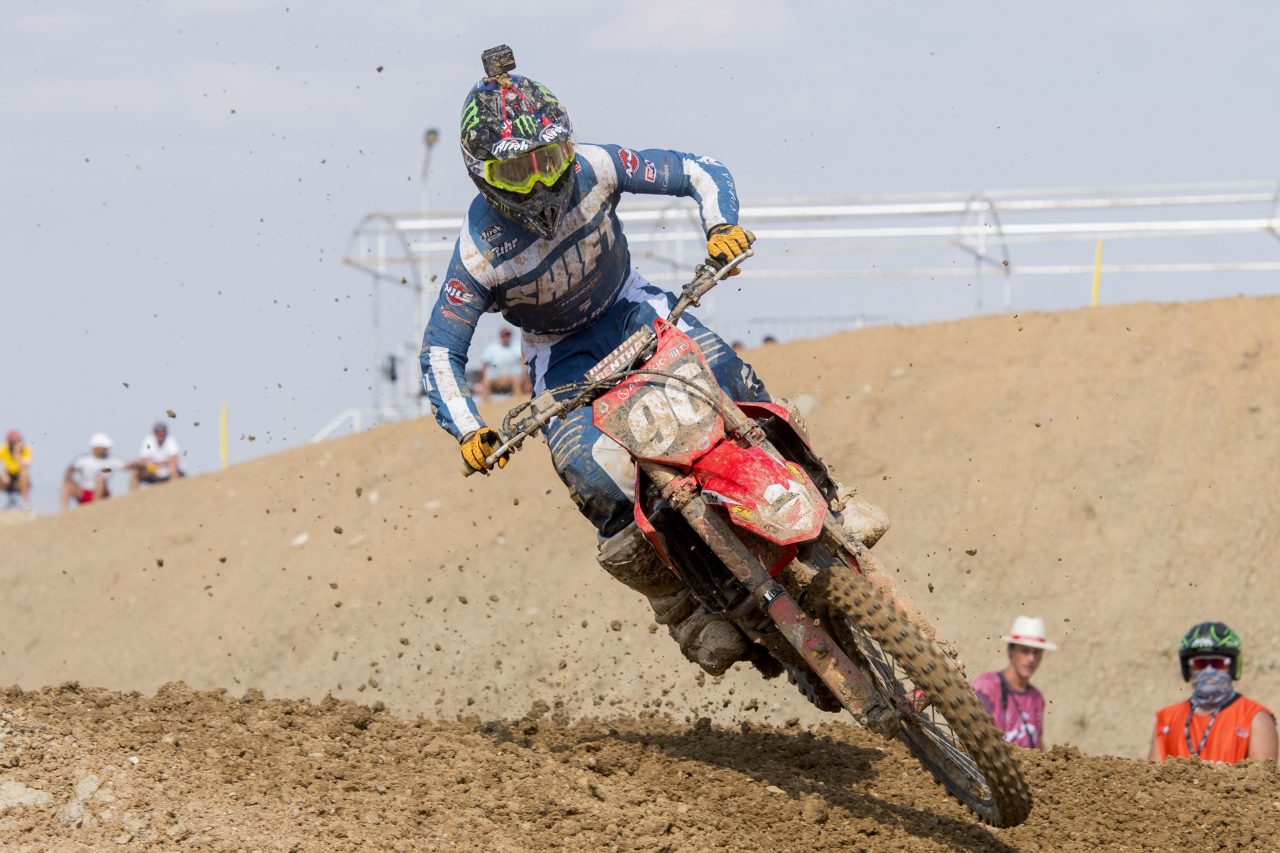 Jorge Prado y Herlings reafirman su condición de campeones ganando en Ímola